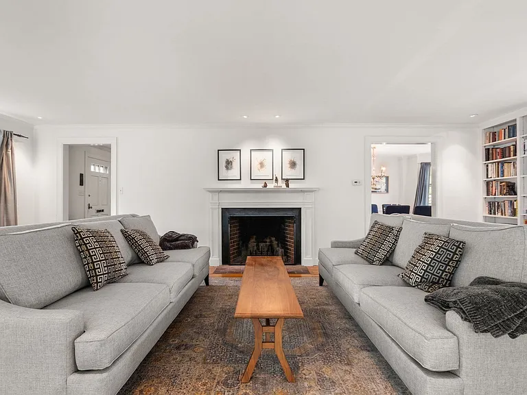 205 Brattle St — Photo 5