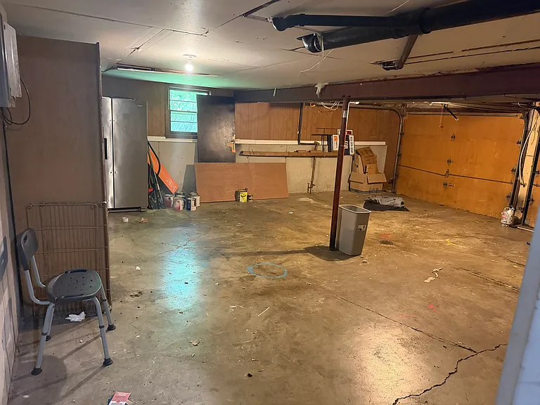 Garage 1