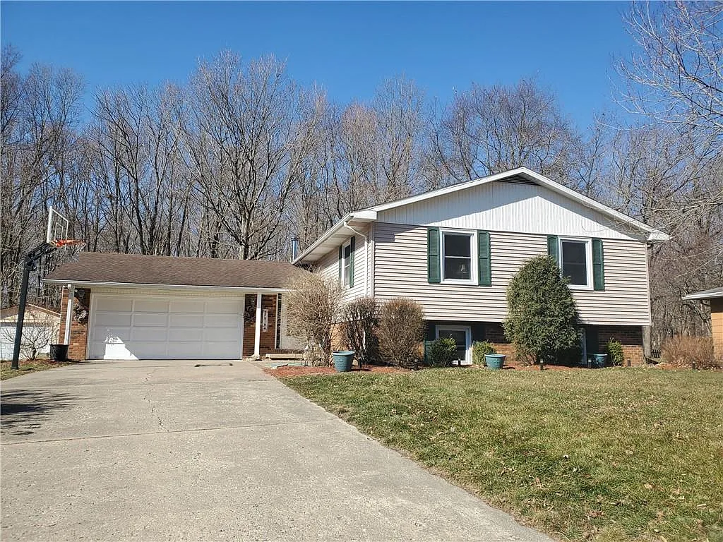 3618 Tuttle St photo 1