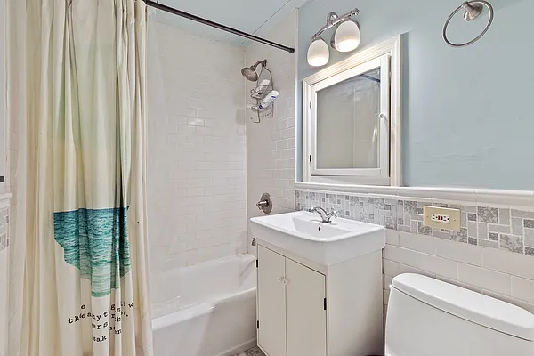 Rented by Keller Williams NYC | media 5