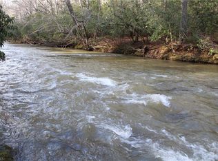 400 Mitchells Bend Trl, State Road, NC 28676