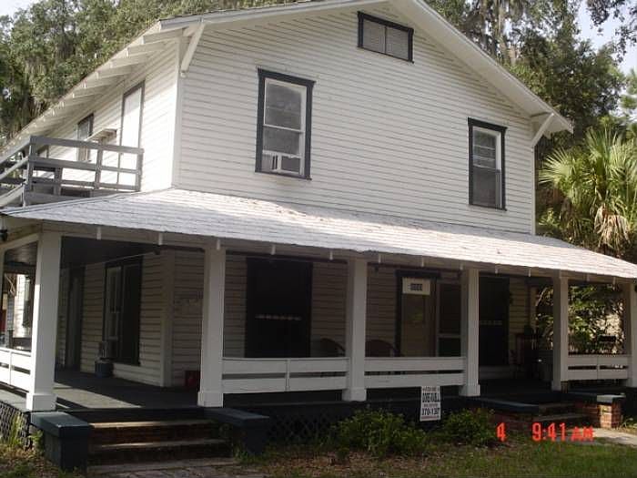 1st image of 1113 SW 1st Ave APT 2