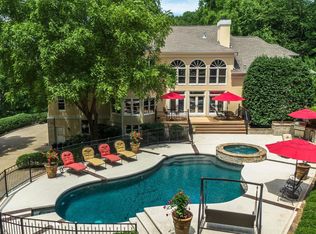 561 Grand Oaks Dr, Brentwood, TN 37027