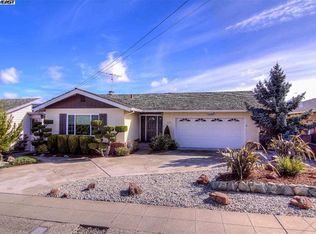 21754 Shadyspring Rd, Castro Valley, CA 94546