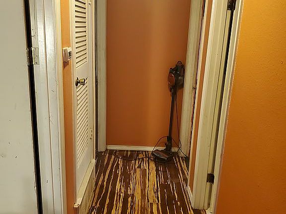 4th image of 1212 Xavier St