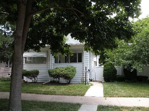 1st image of 707 N 12th Ave