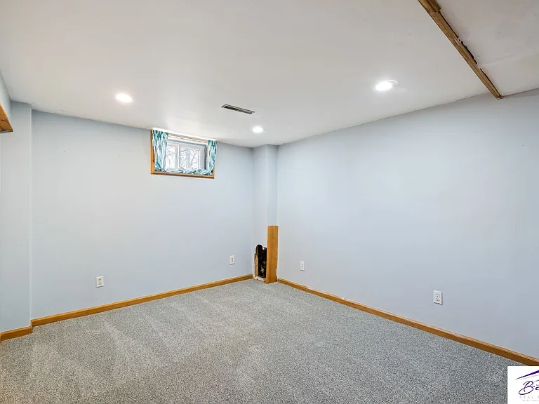 204 Shamrock Rd — Photo 15