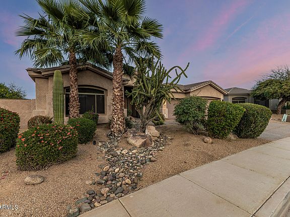 2nd image of 13318 W CORONADO Road