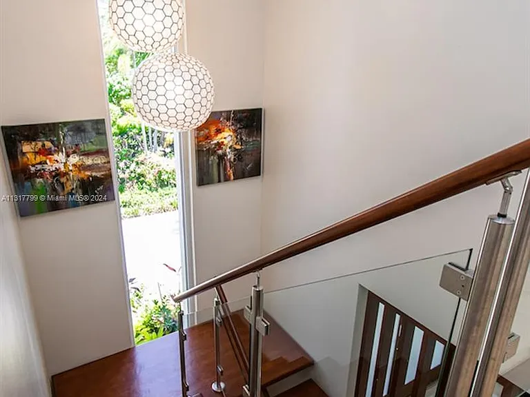 1022 Adams St — Photo 16