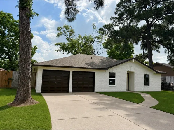 815 Centerwood Dr, Houston, TX 77013