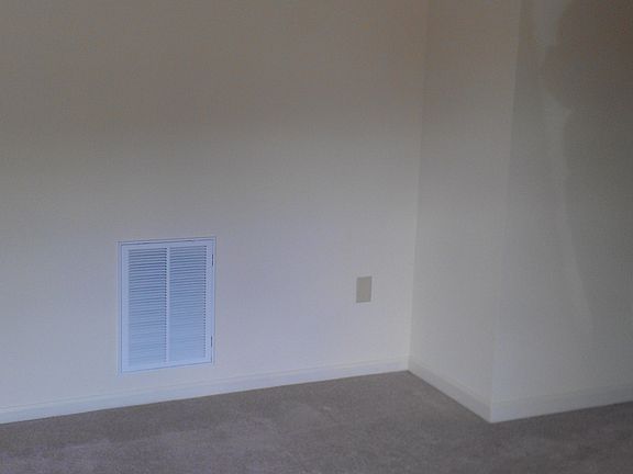 Livingroom (2)