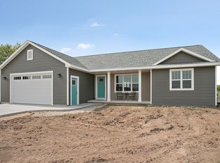 N8879 Tiffany Ln, BRILLION, WI 54110