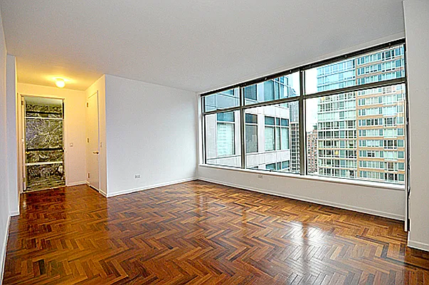 Rented by Cooper & Cooper Real Estate | media 10