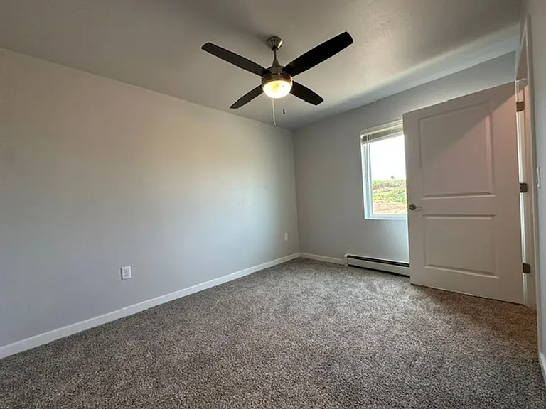 204 E Express Way — Photo 34