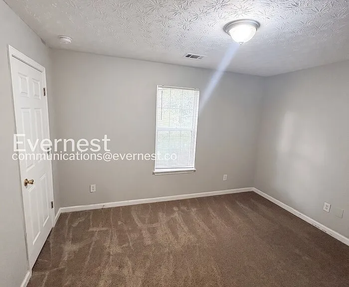 7035 Setters Way — Photo 12