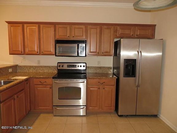 3rd image of 1643 Biscayne Bay Cir