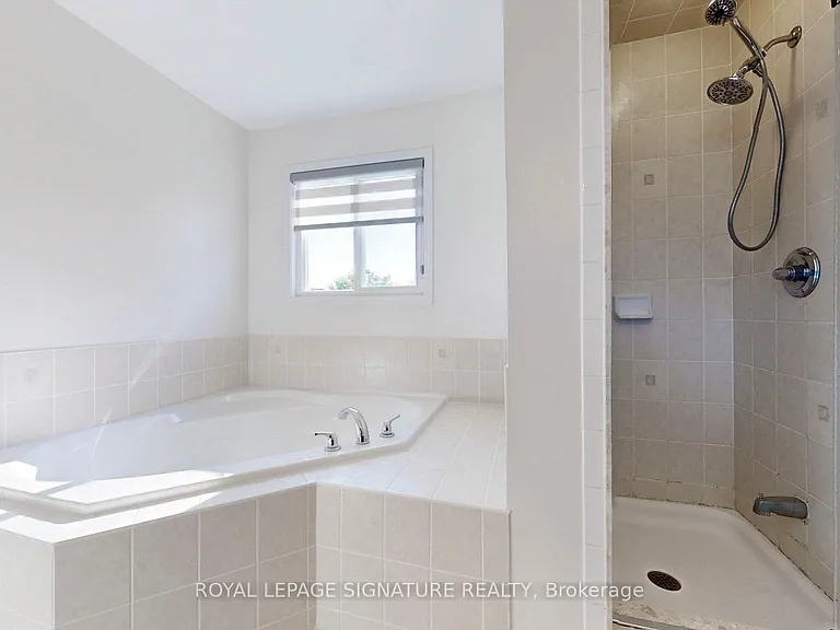138 Sun King Cres — Photo 27