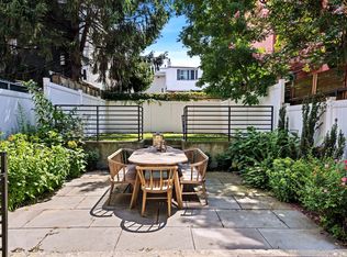 290 Powers St #1, Brooklyn, NY 11211
