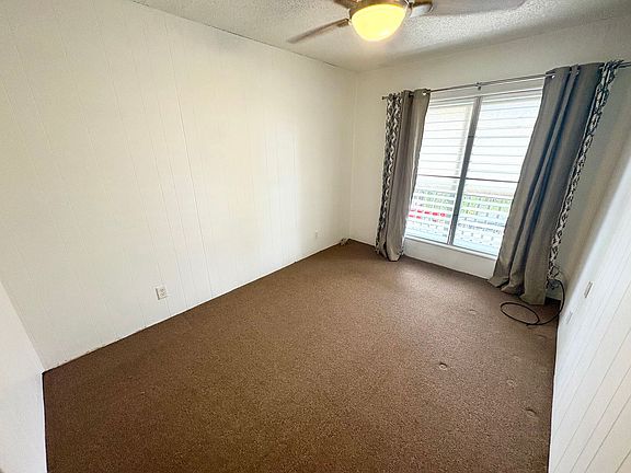 4th image of 75-5715 Kalawa St APT 5