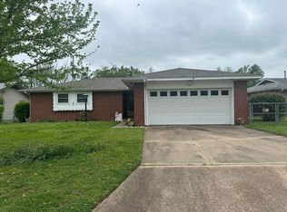 410 12th Ave NE, Miami, OK 74354
