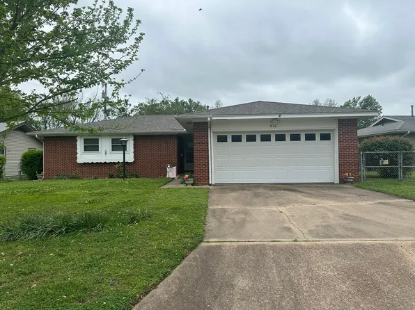 410 12th Ave NE, Miami, OK 74354