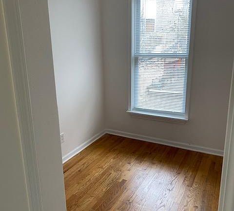 5th image of 852 W Diversey Pkwy