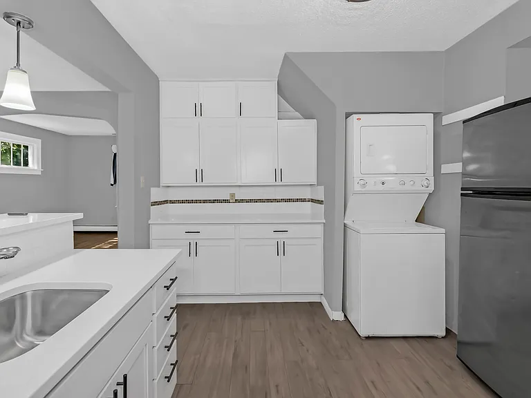 1462 Carroll Ave #2 — Photo 12