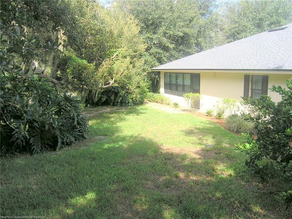 2nd image of 102 Grandview Blvd