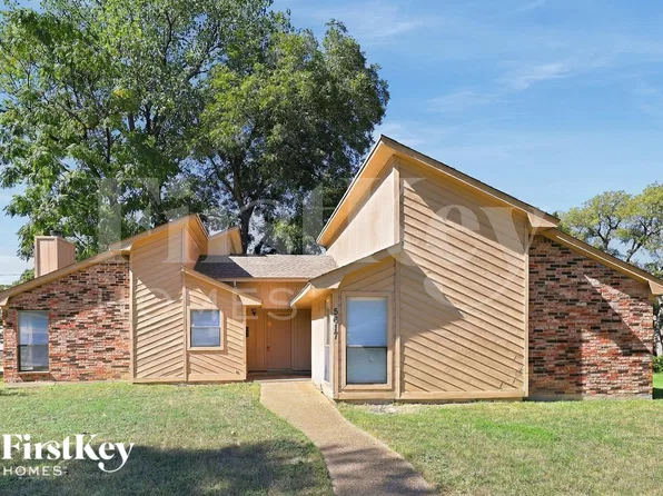 5617 Shady Crest Trl, Dallas, TX 75241