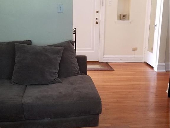 4th image of 4618 Washington St #3A