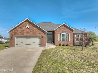 1160 S County Ln #119, Carthage, MO 64836