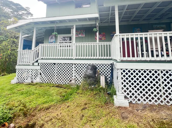 15-1493 19th Ave, Keaau, HI 96749