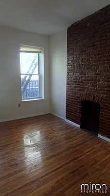 Rented by Miron Properties | media 37