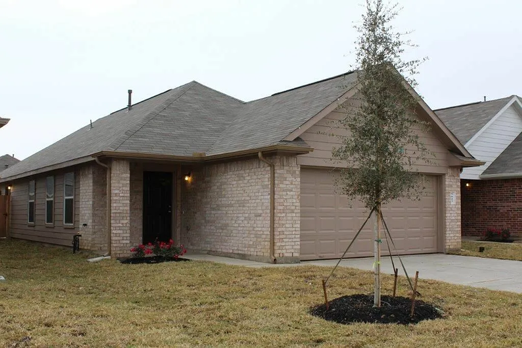 Plantation Lakes — Photo 1