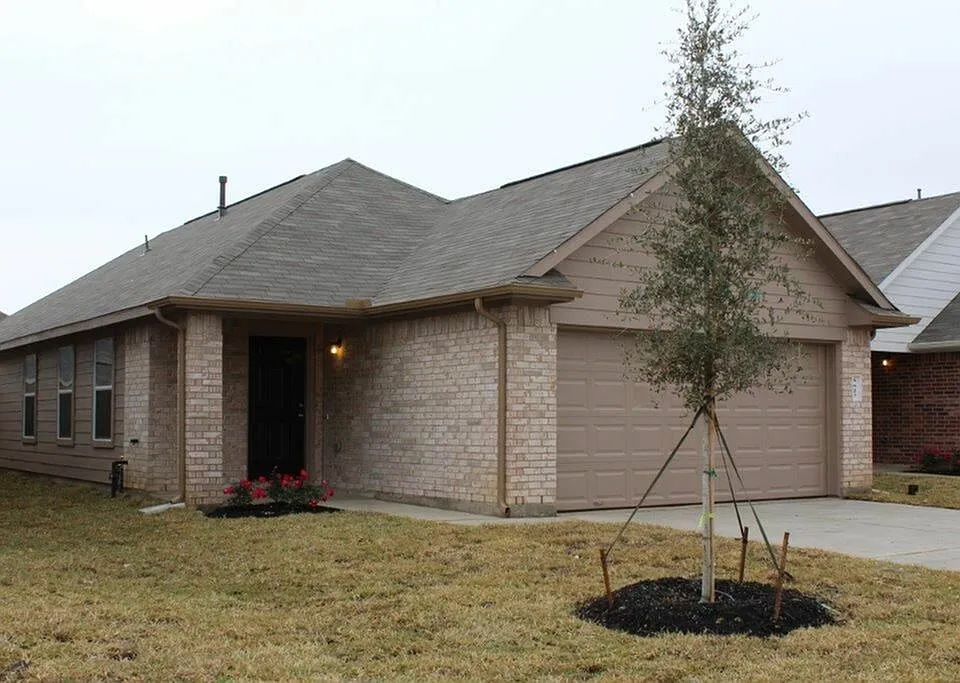 5627 Plantation Forest Dr