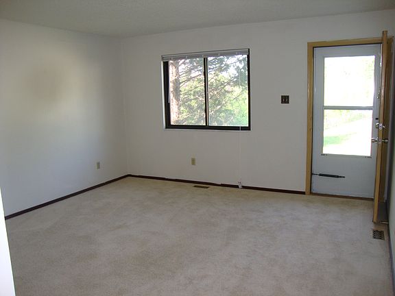 2nd image of 10434 Clarendon Ave