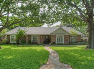 413 Lake Charles Ave N, Fort Worth, TX 76103