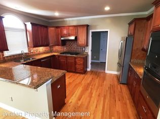 4445 Waterbury Ln, Marietta, GA 30062