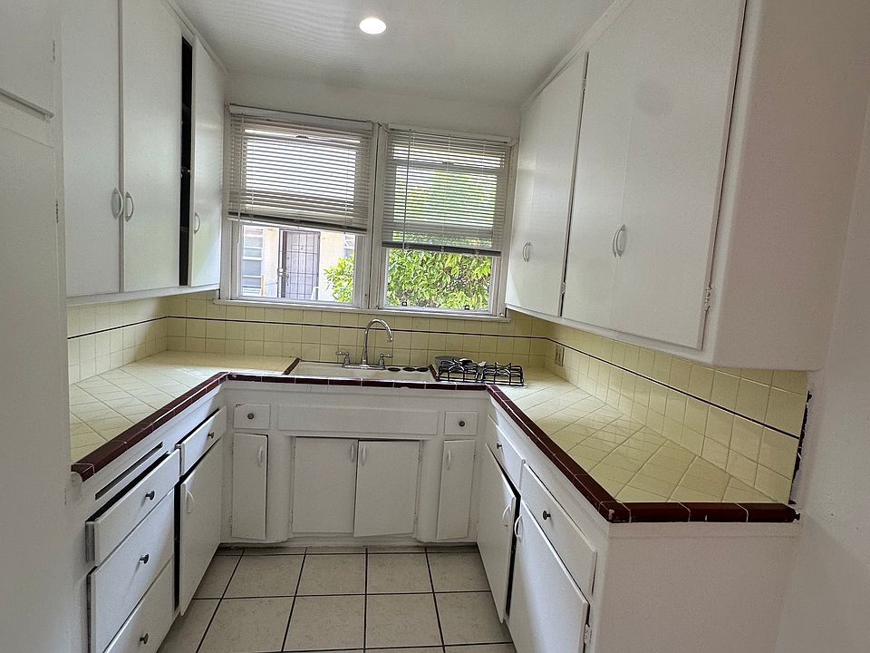 1st image of 1229 S Fairfax Ave APT 2
