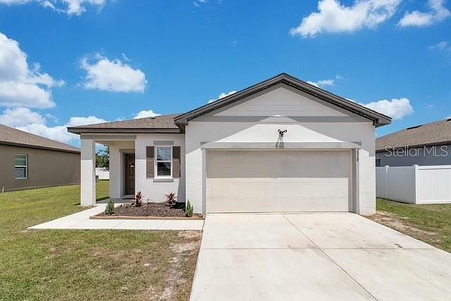 1st image of 3528 Fernanda Dr