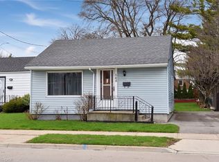 548 Upper Wentworth St, Hamilton, ON L9A4T9