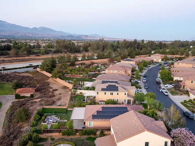 38152 Mulligan Dr — Photo 45