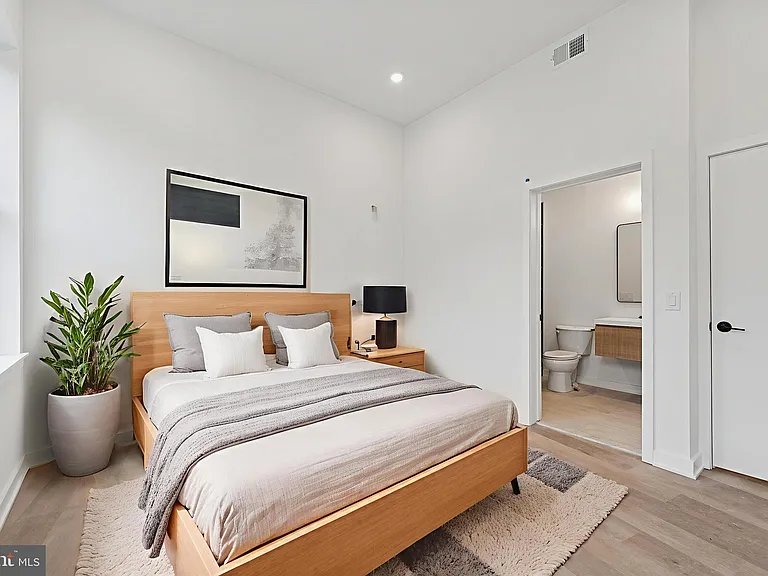 1500 Frankford Ave #302 — Photo 7