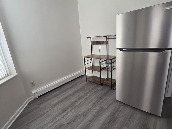 Fridge for sale $150