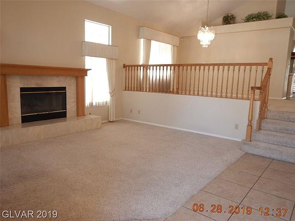 2nd image of 902 Squaw Peak Dr #0