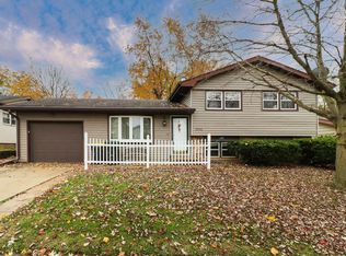 1711 Jacobssen Dr, Normal, IL 61761