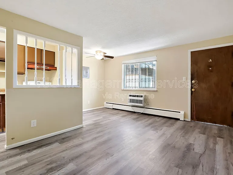 27 S Sherman St #204 — Photo 5