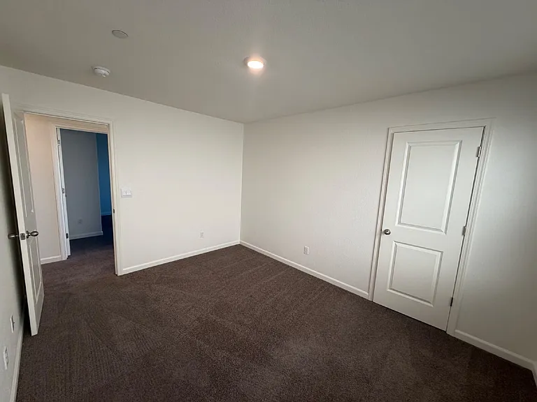 4293 Korbel Ave — Photo 32