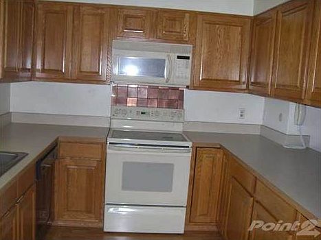 5th image of 2719 Wyoming Ave
