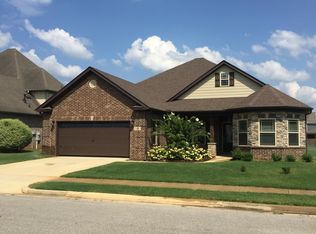 4 Maple Grove Blvd SW, Huntsville, AL 35824